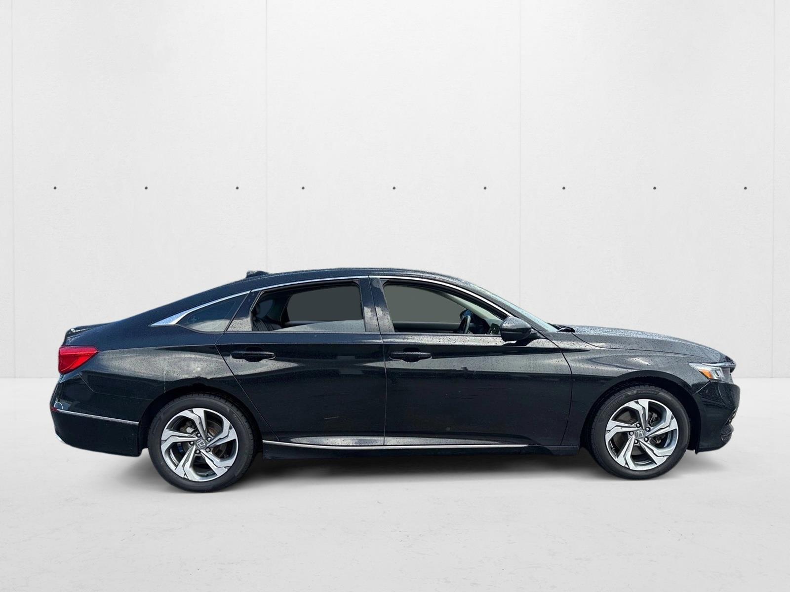 2019 Honda Accord EX-L 2.0T photo 4