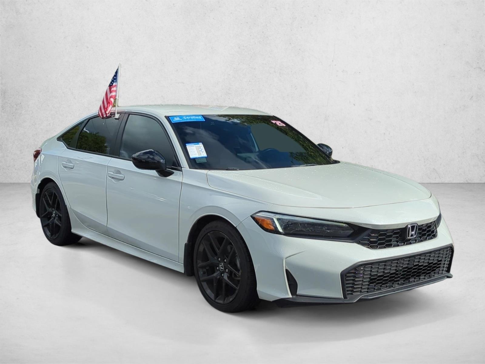 2025 Honda Civic Sport photo 3