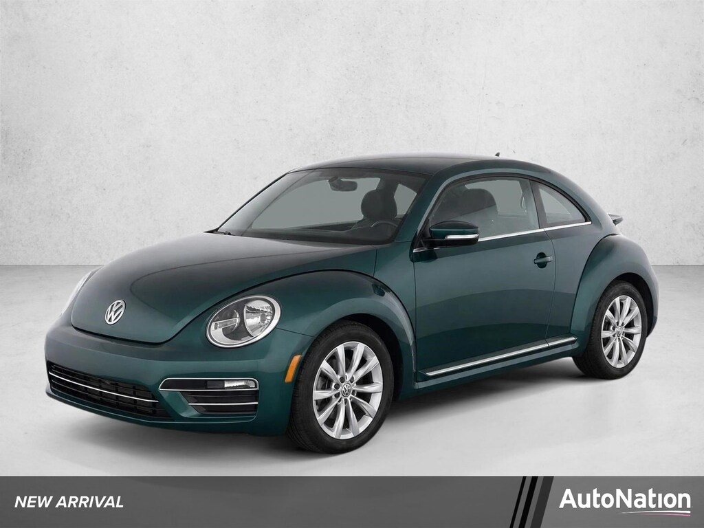 Used 2018 Volkswagen Beetle 2.0T SE Hatchback