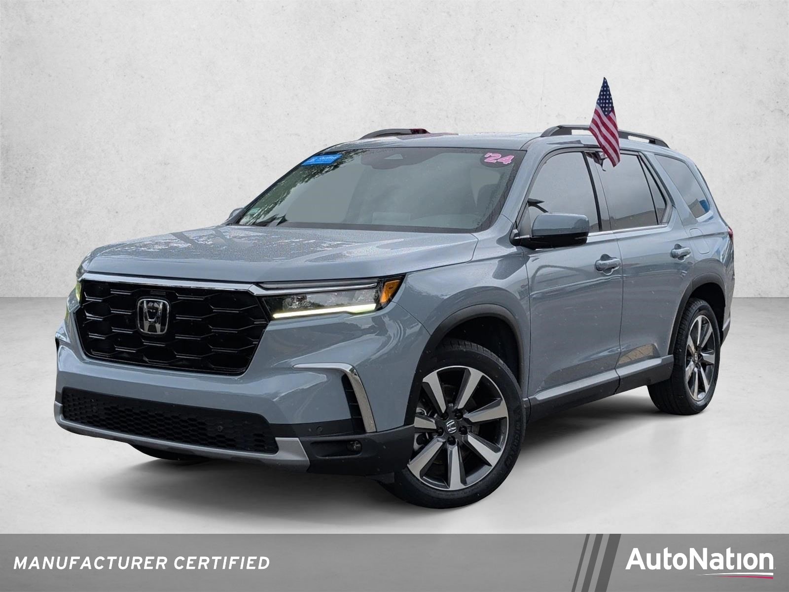 2024 Honda Pilot Touring 2WD's photo