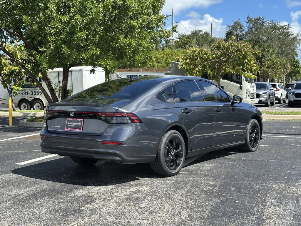New 2025 Honda Accord SE Sedan