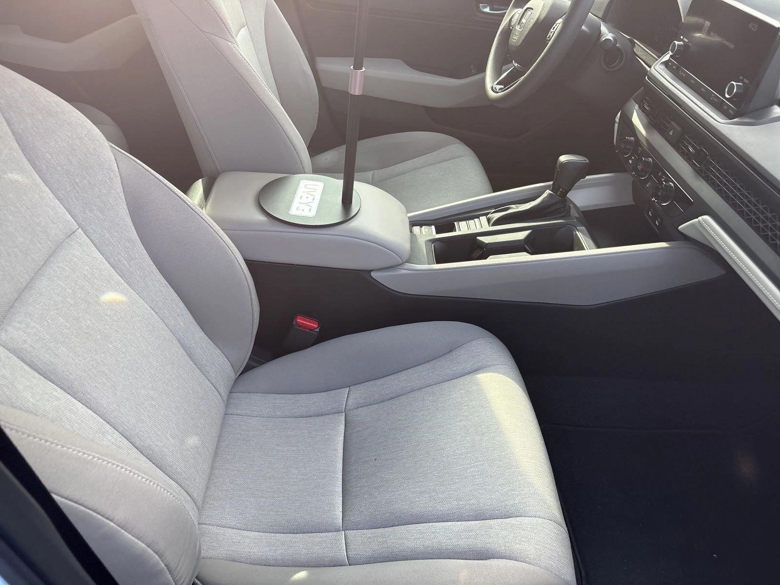 2024 Honda Accord LX - Photo 18