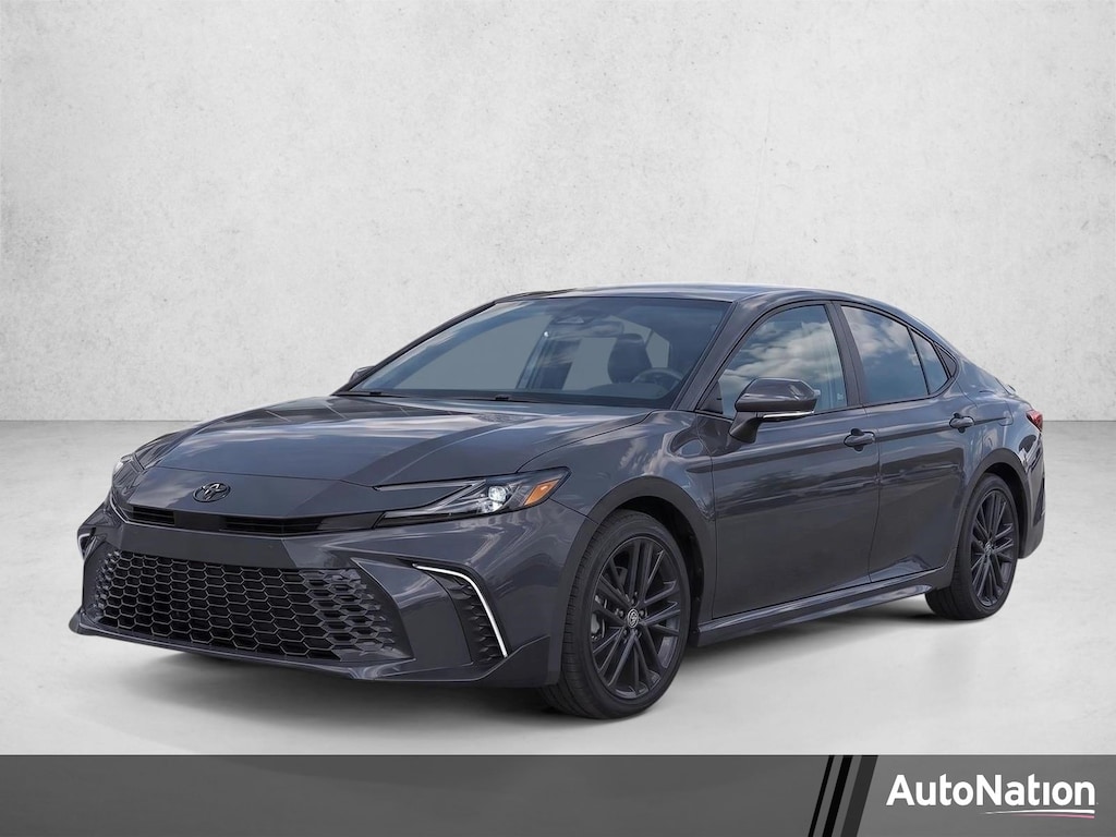 Used 2025 Toyota Camry SE Sedan