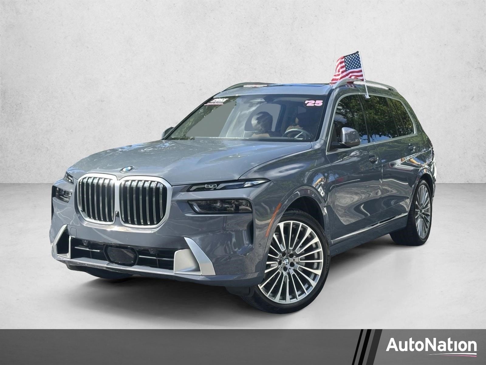 2025 BMW X7 xDrive40i's photo