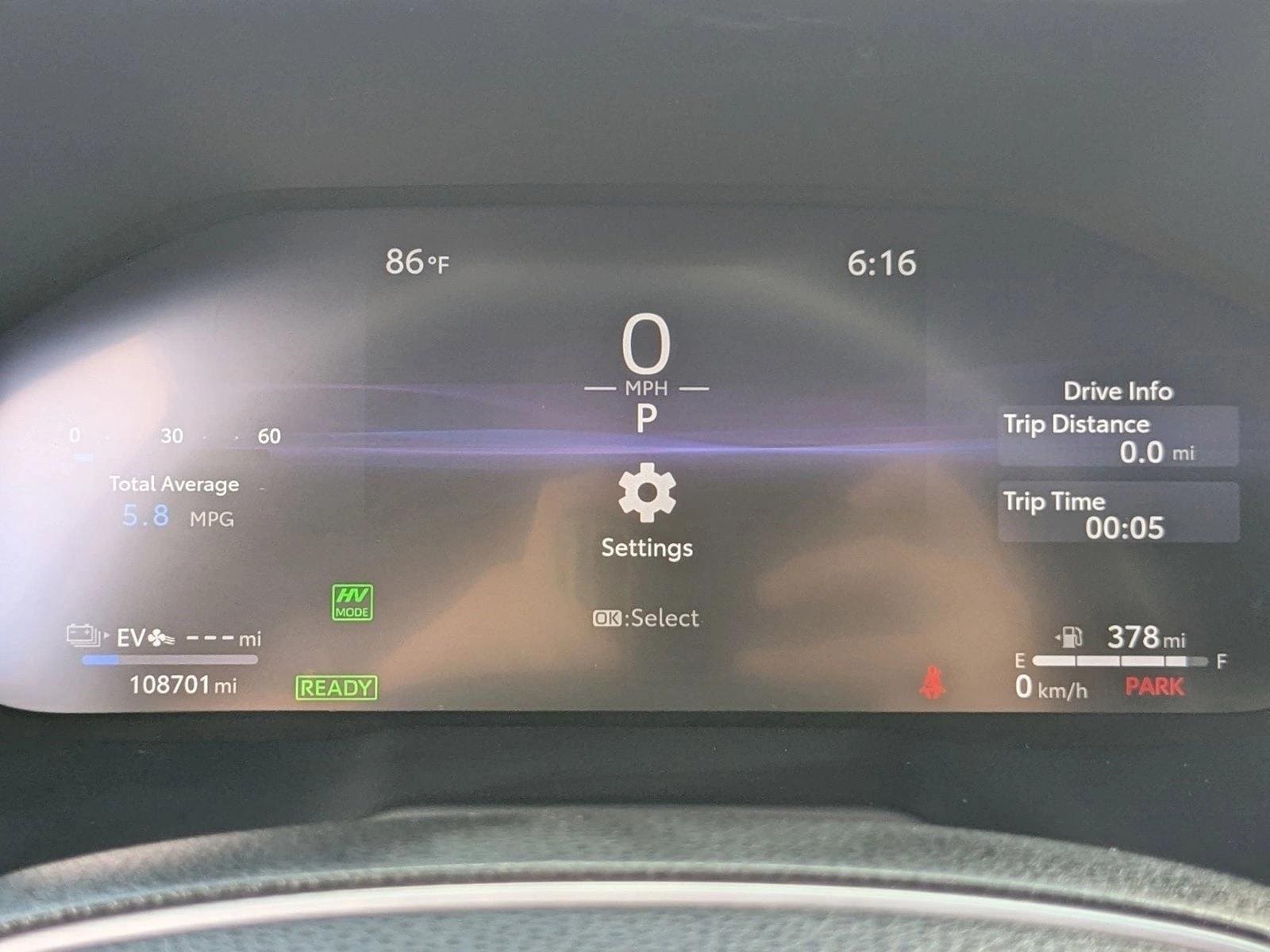 2023 Toyota RAV4 XSE - Photo 11