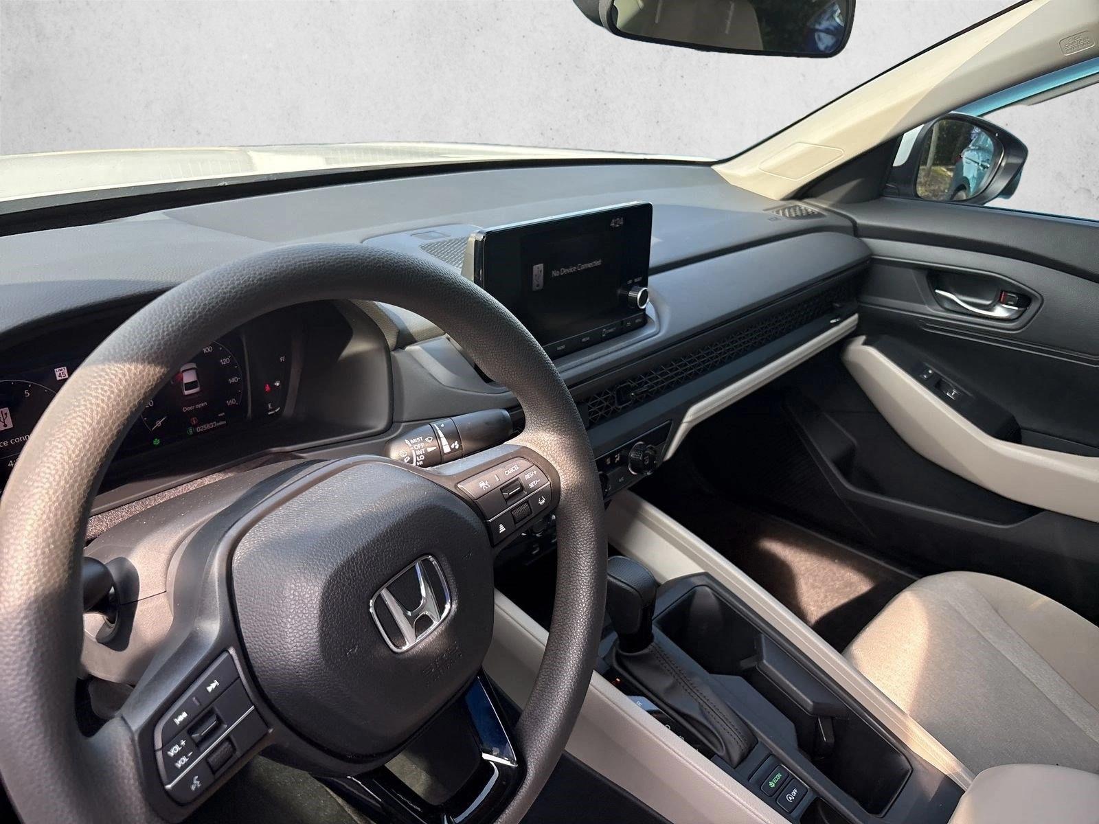 2024 Honda Accord LX - Photo 9