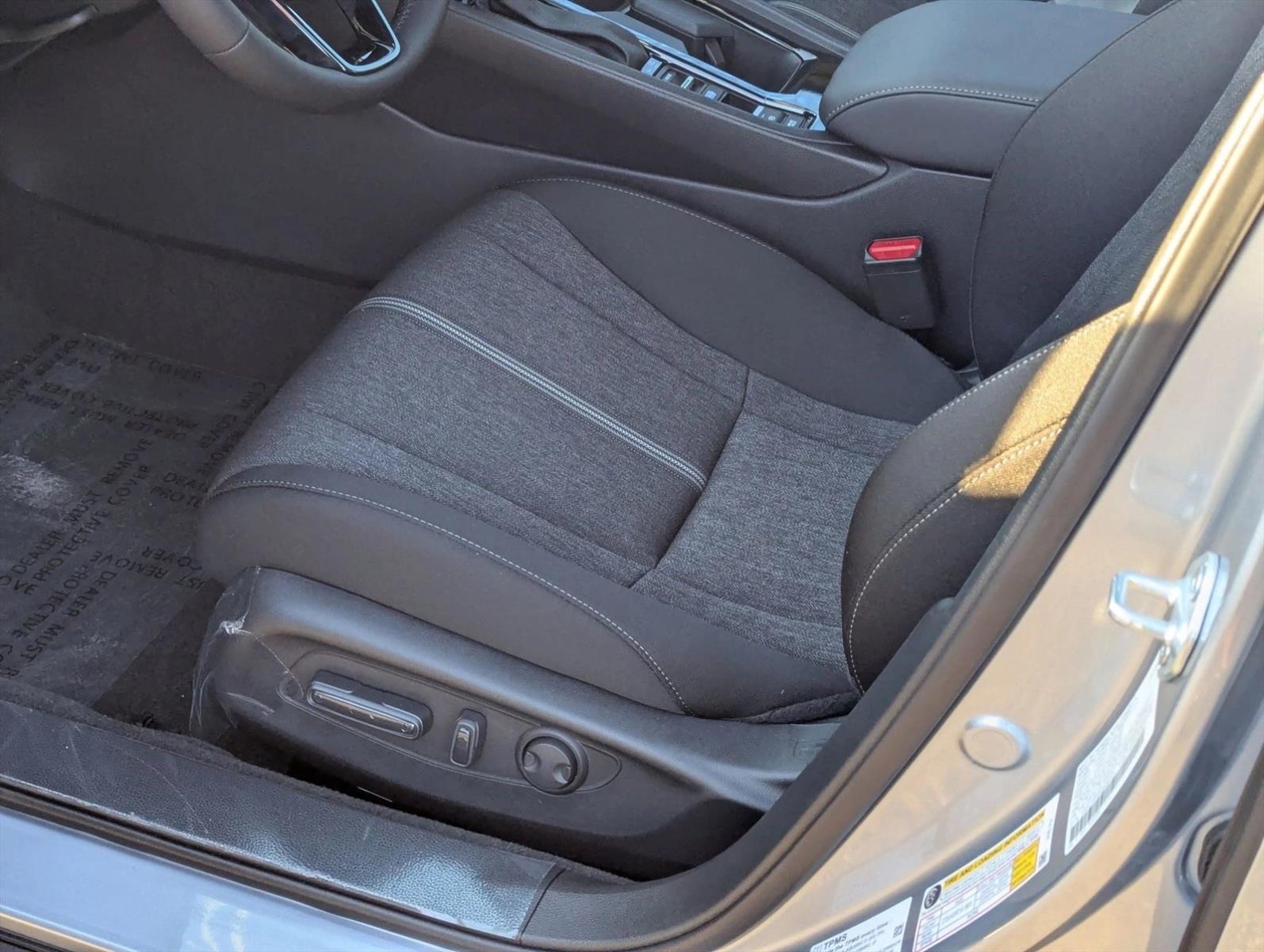 2025 Honda Accord Hybrid Sport photo 4