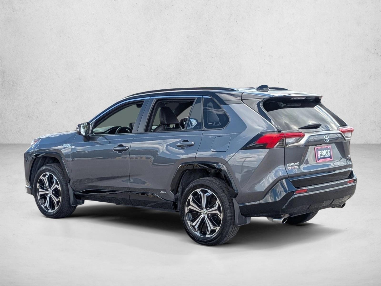 2023 Toyota RAV4 XSE - Photo 8