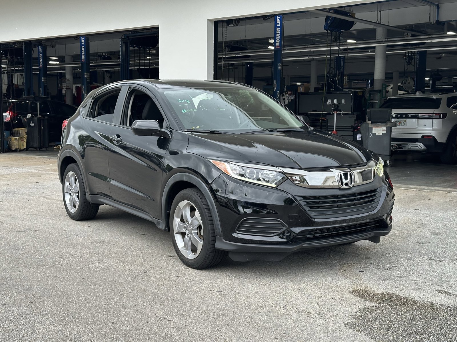 2022 Honda HR-V LX 2WD photo 3