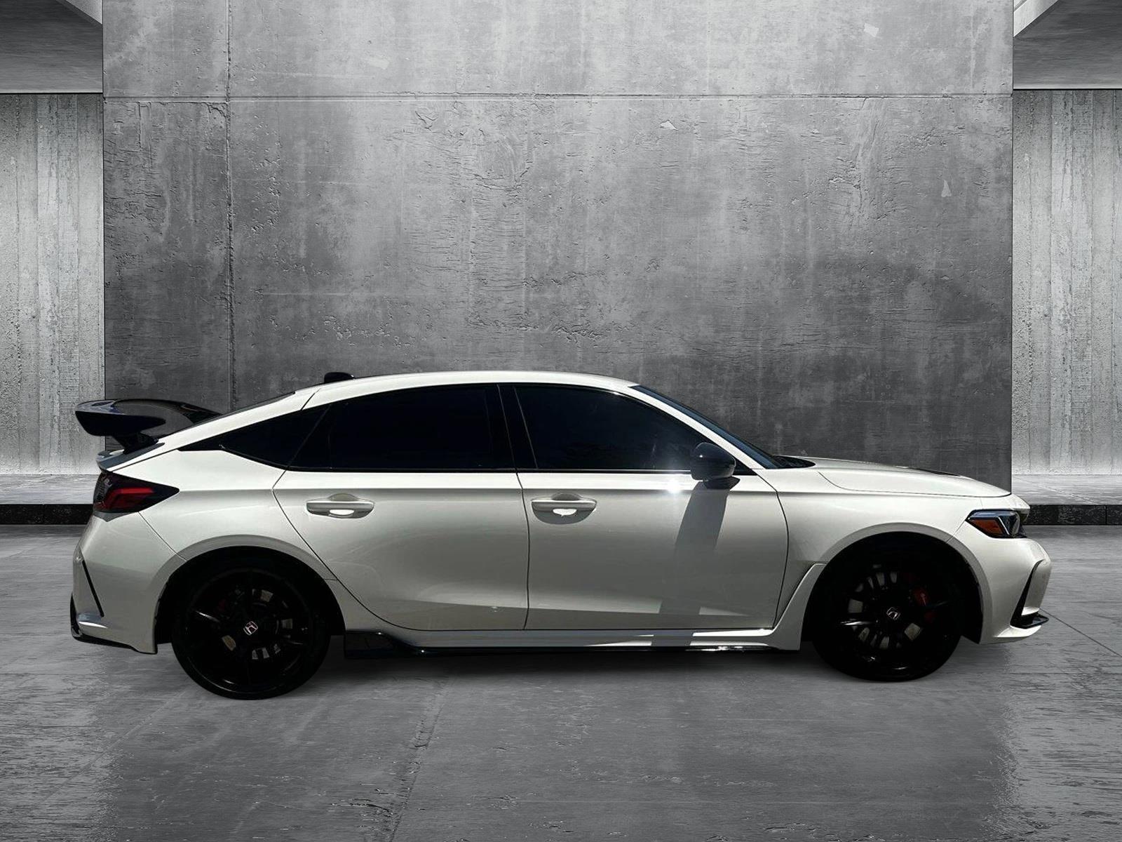 2024 Honda Civic Type R photo 4