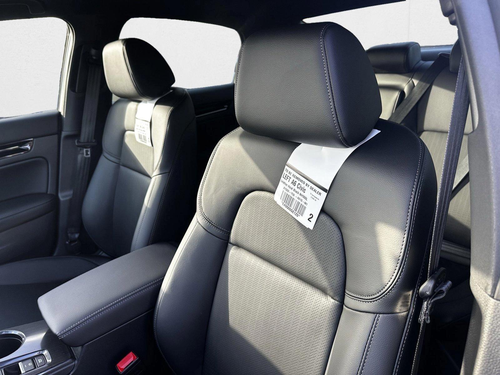 2025 Honda Civic Hybrid Sport Touring photo 4