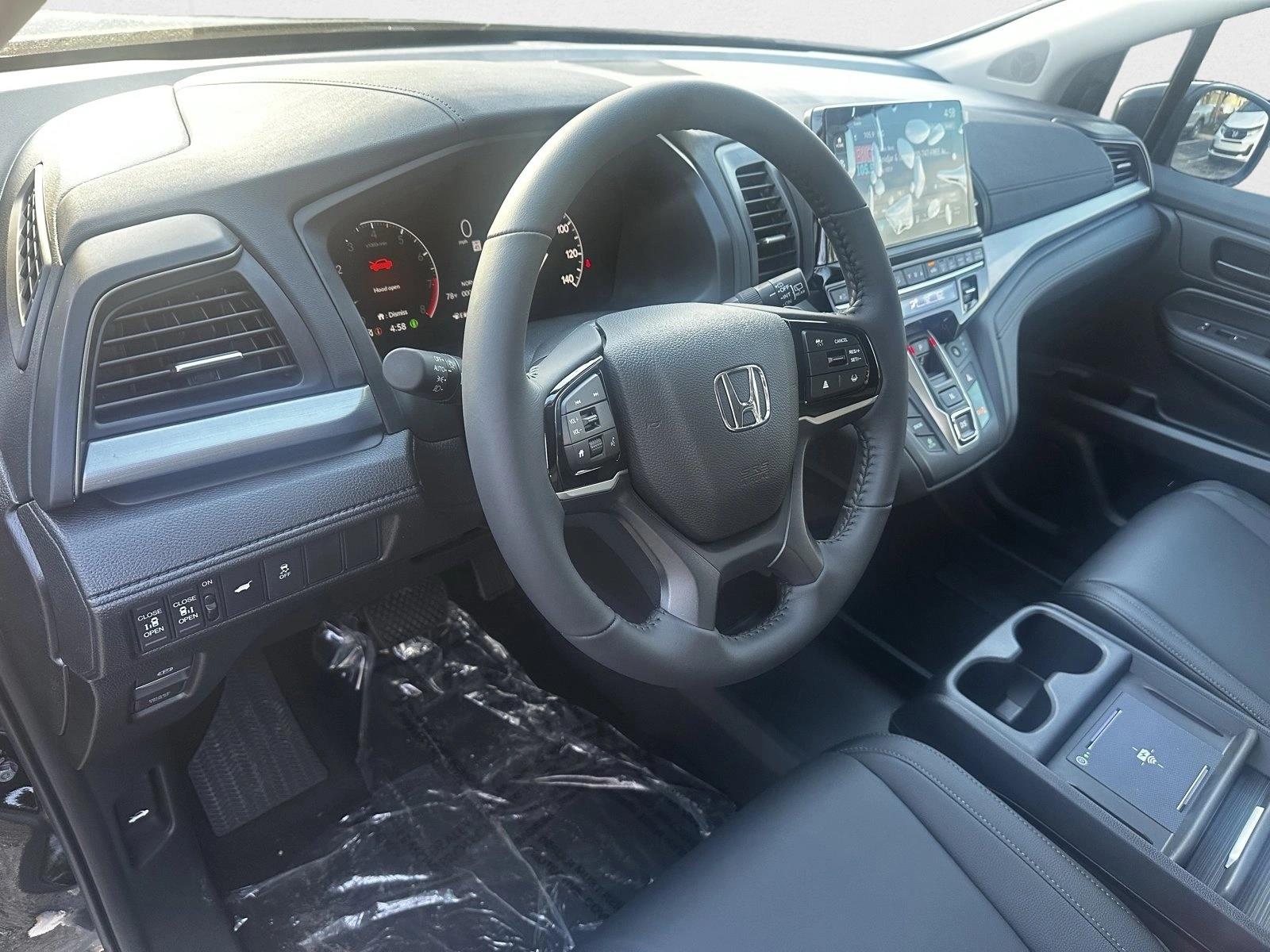 2026 Honda Odyssey EX-L photo 3