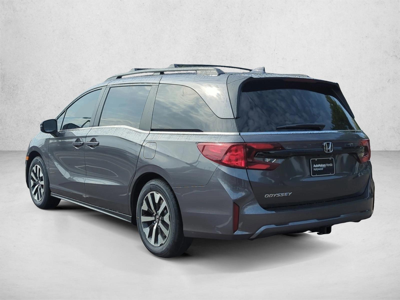 2026 Honda Odyssey EX-L - Photo 9