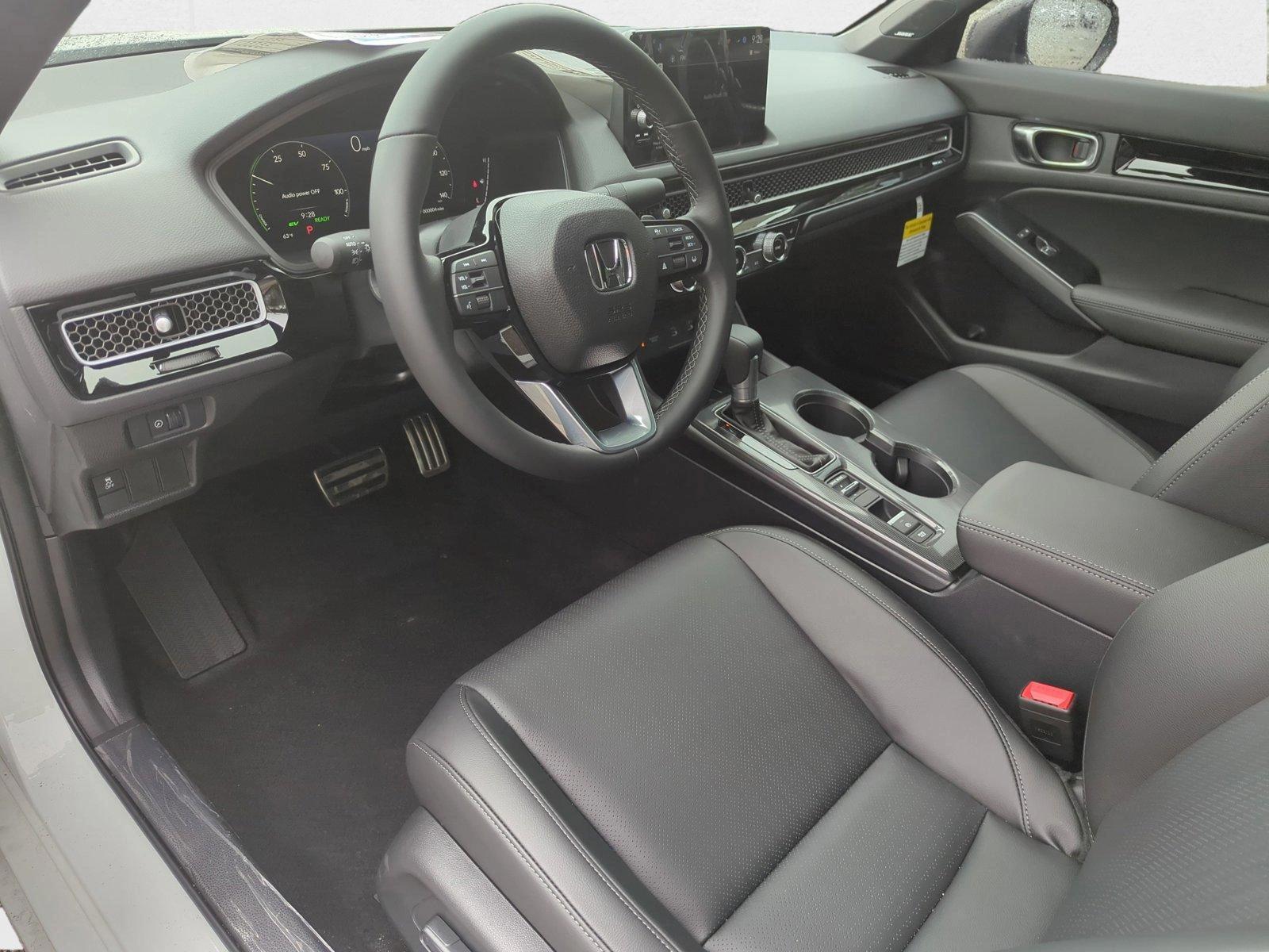 2025 Honda Civic Hybrid Sport Touring photo 3