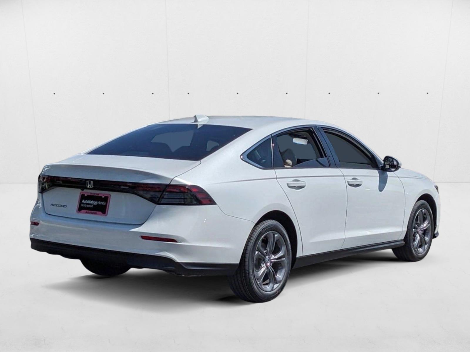 2025 Honda Accord LX photo 2