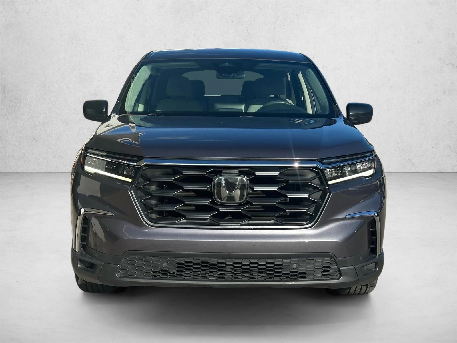 2023 Honda Pilot LX photo 2