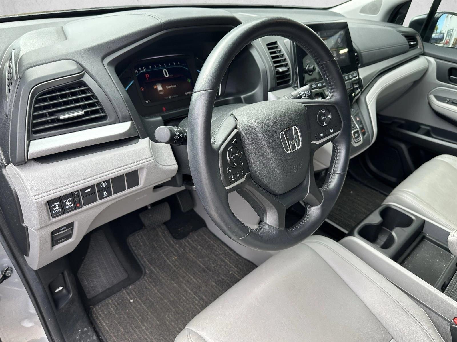 2024 Honda Odyssey EX-L - Photo 8