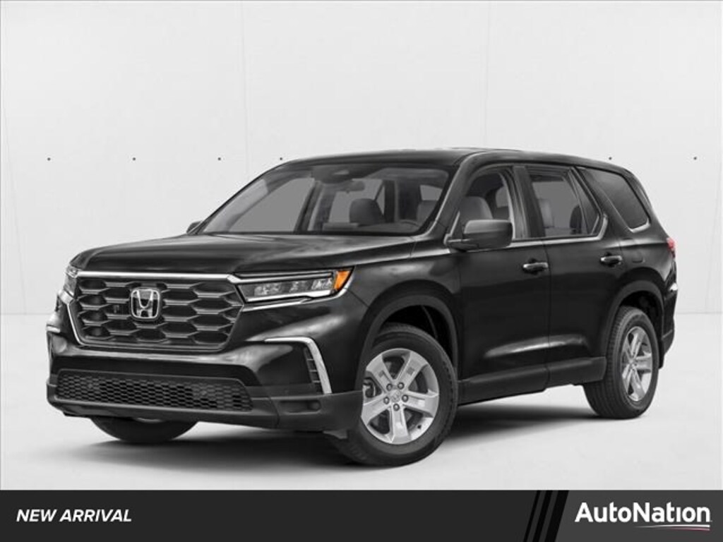 Used 2024 Honda Pilot LX SUV