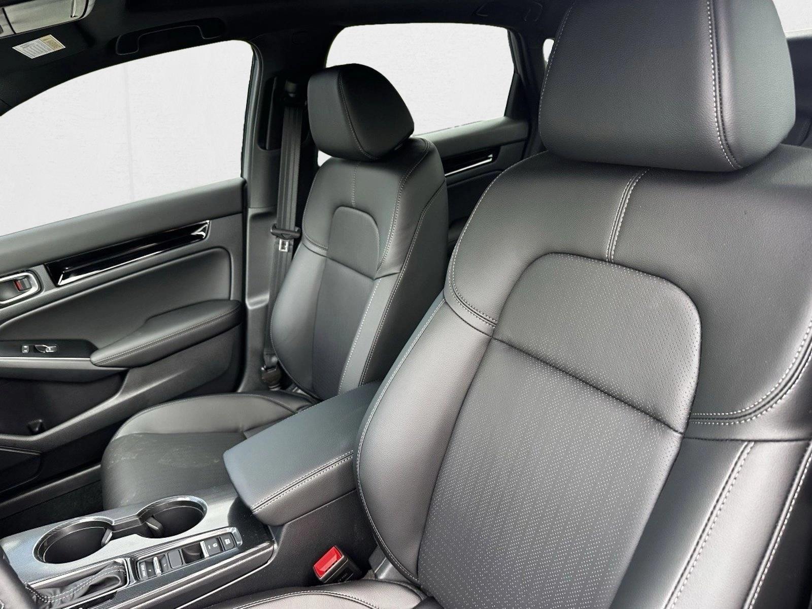 2026 Honda Civic Hybrid Sport Touring photo 4