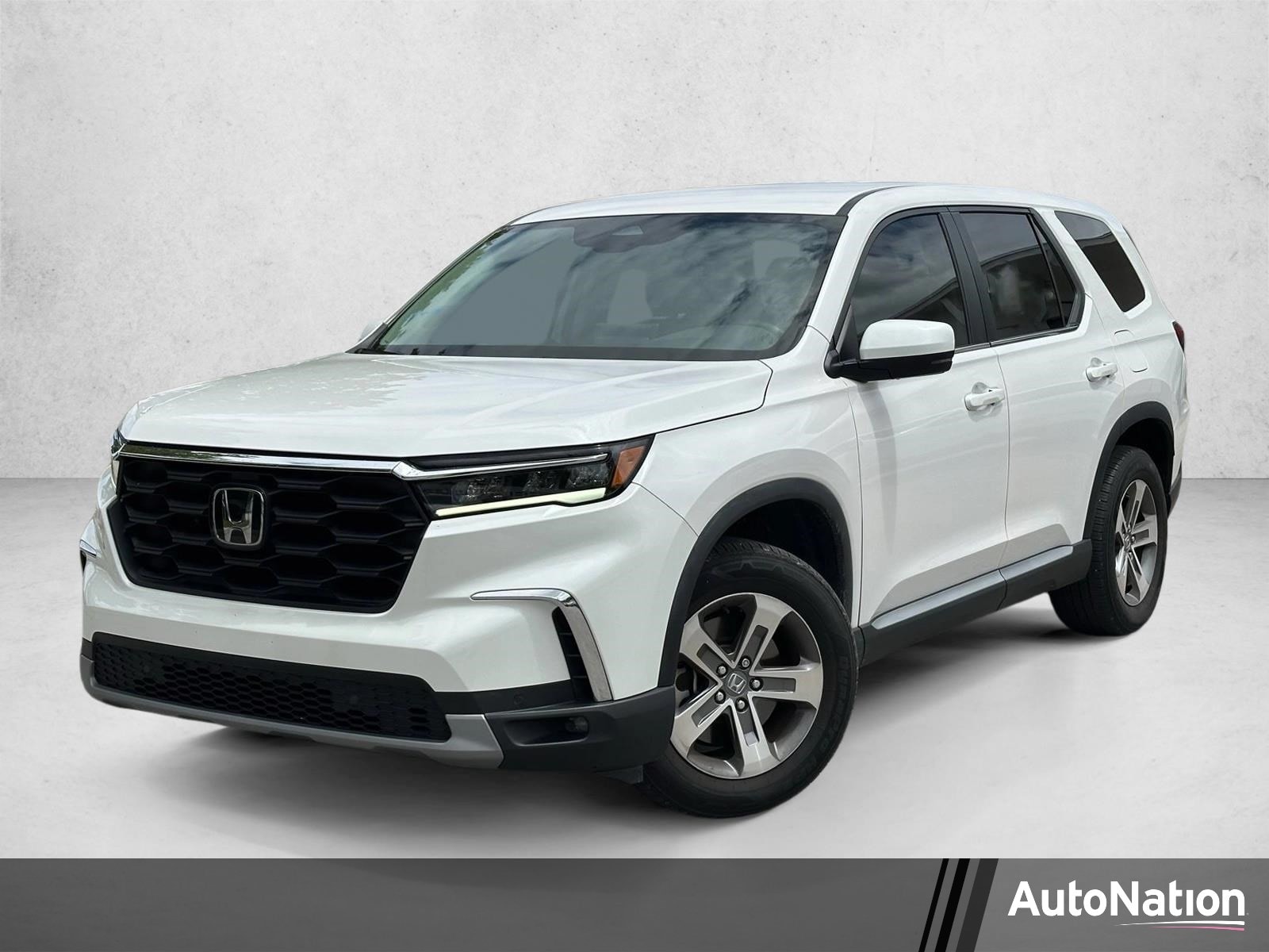2023 Honda Pilot EX-L 7-Occupant 2WD's photo