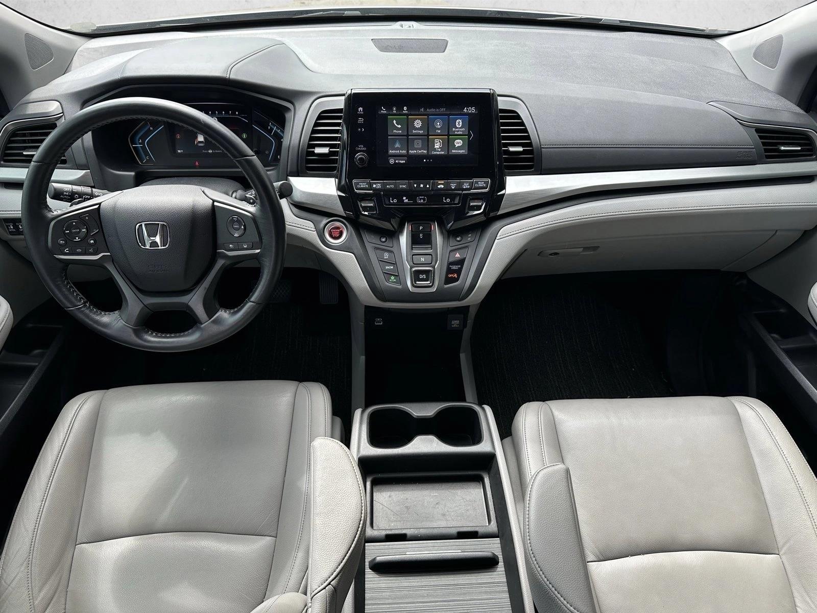 2024 Honda Odyssey EX-L - Photo 22