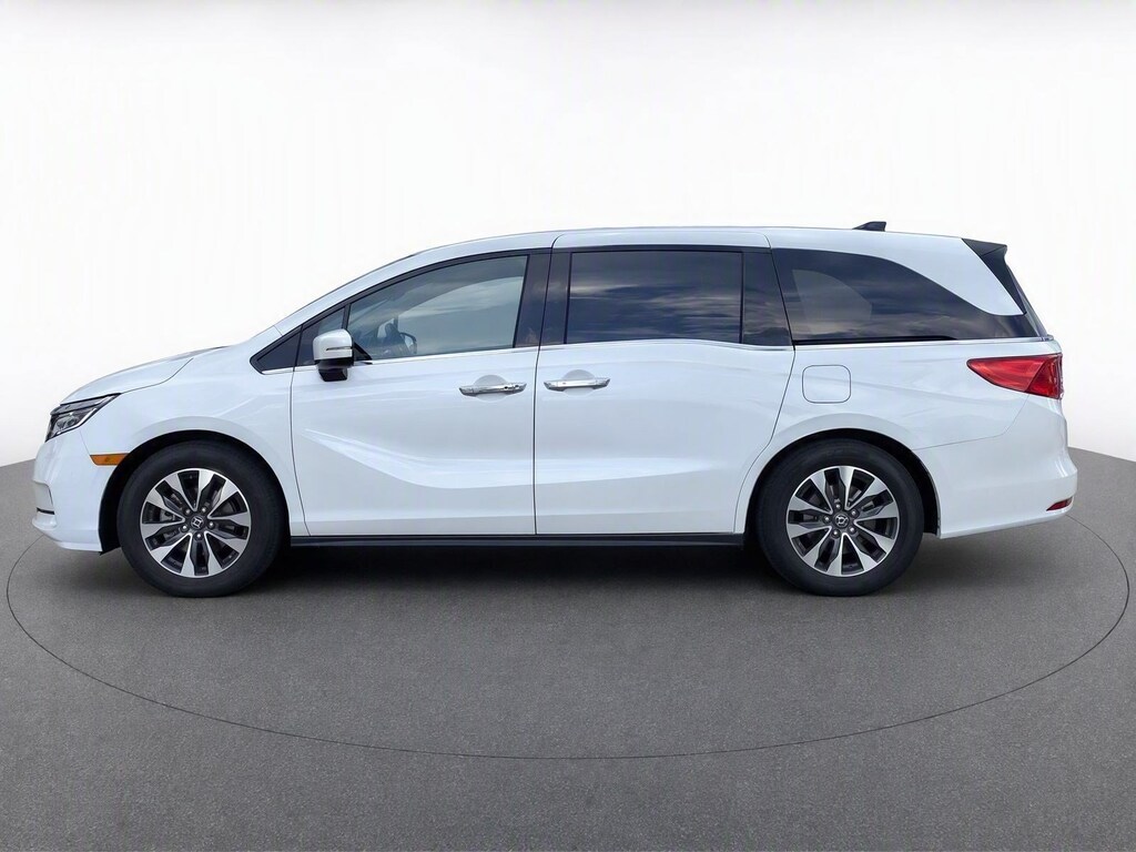 Used 2024 Honda Odyssey EX-L Van