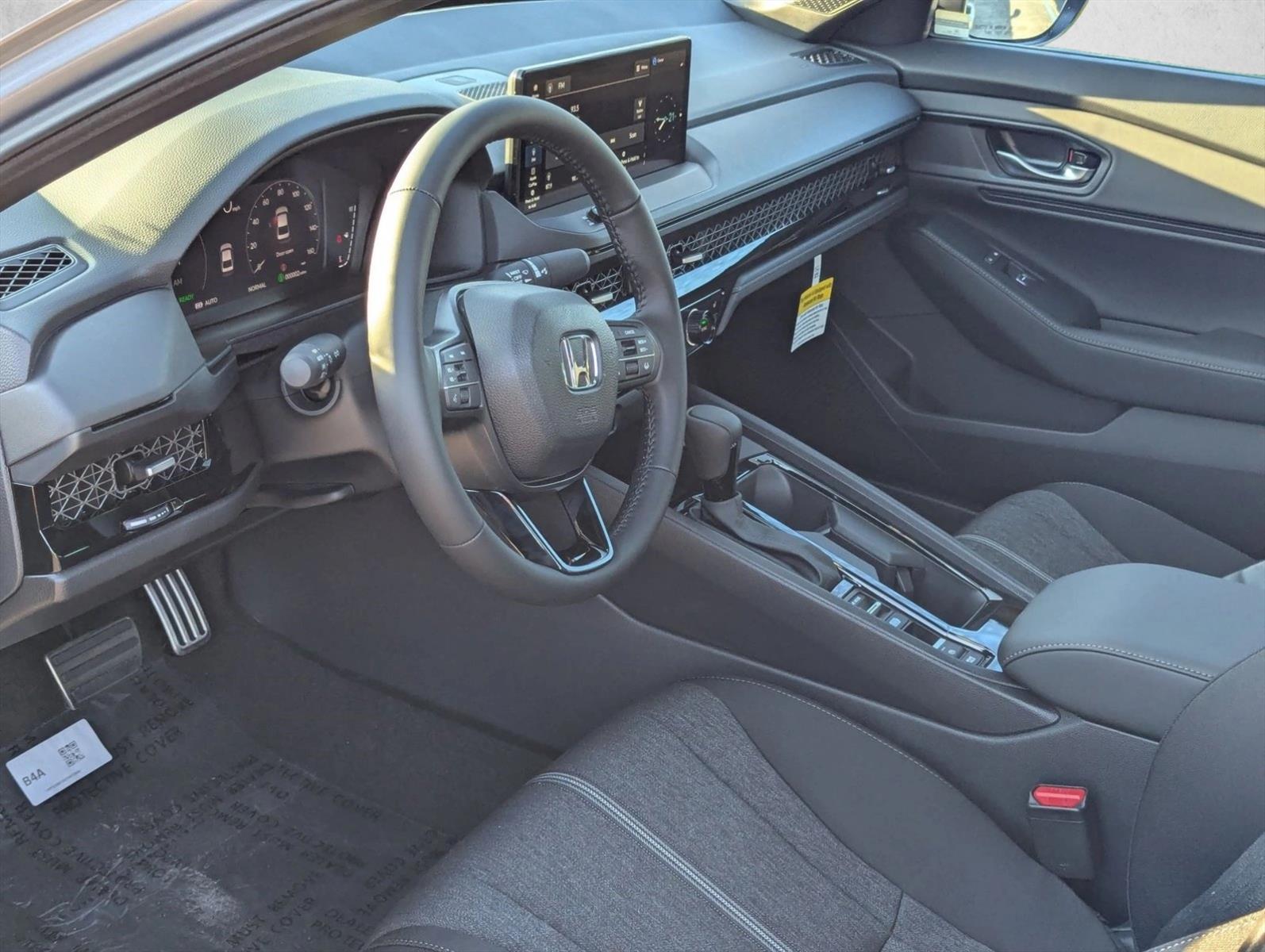 2025 Honda Accord Hybrid Sport photo 3