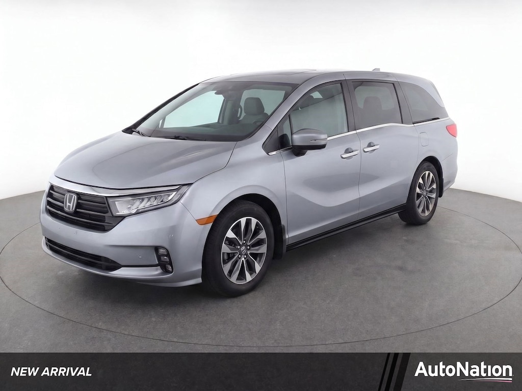 Used 2024 Honda Odyssey EX-L Van