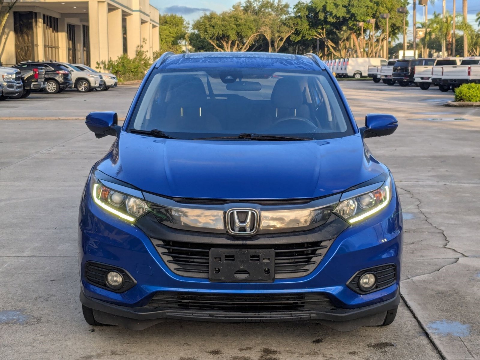 2022 Honda HR-V EX photo 2