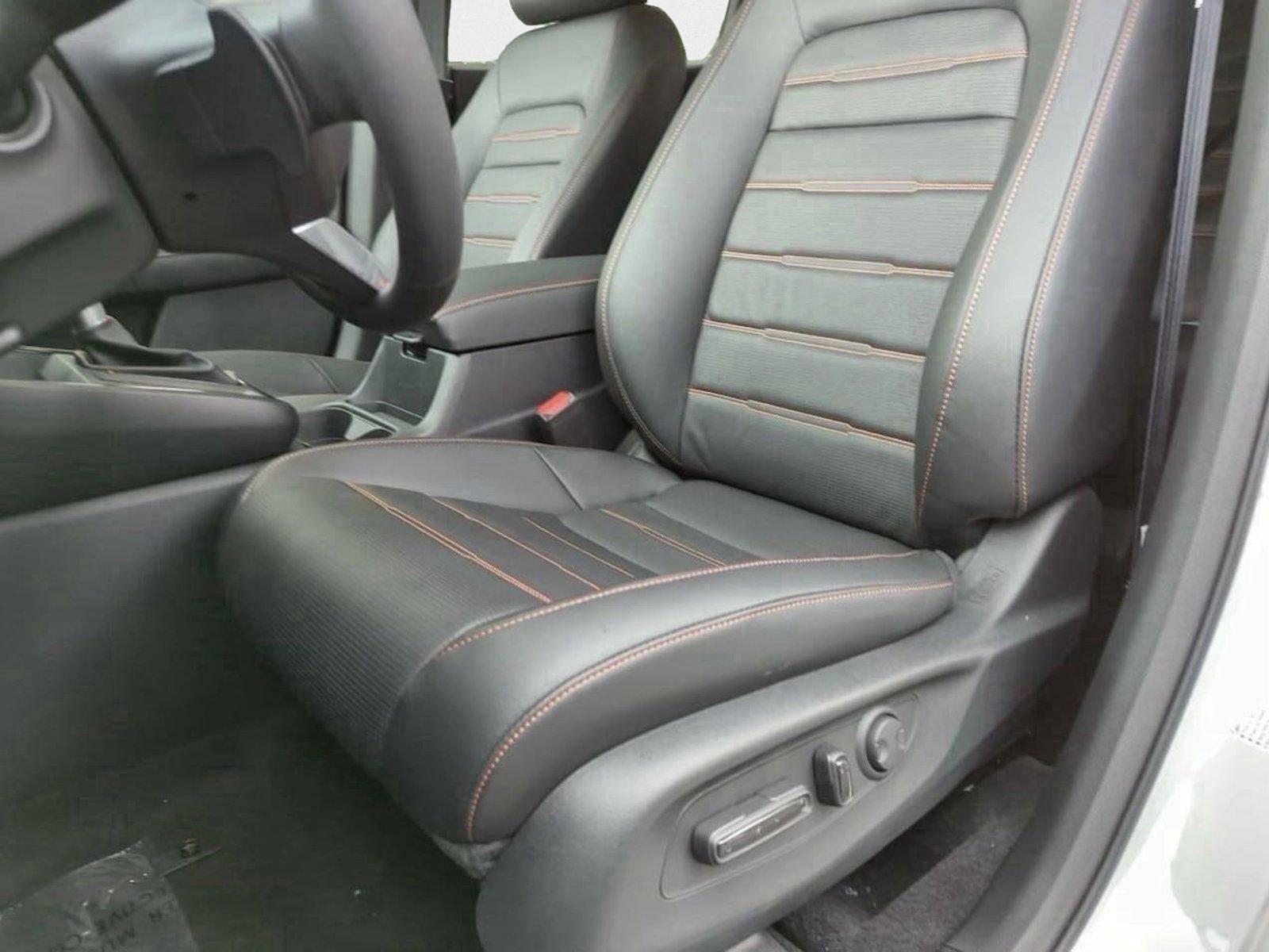 2026 Honda CR-V Hybrid Sport-L photo 4