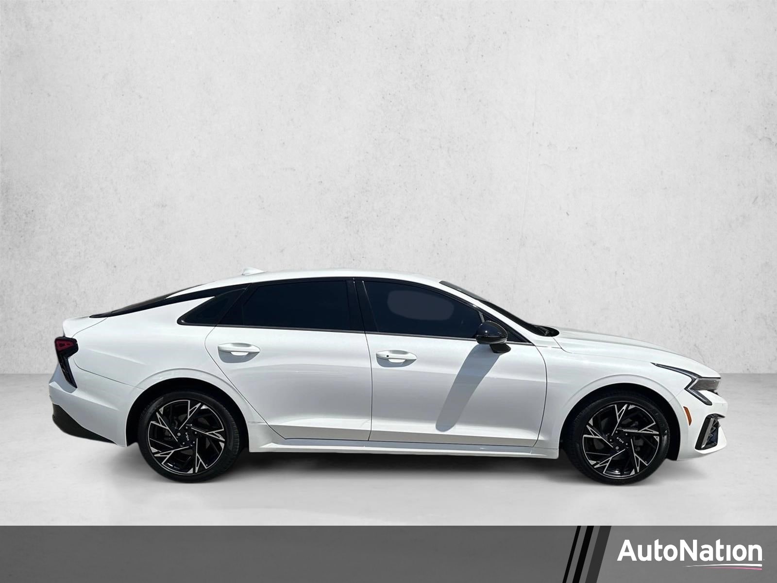 2025 Kia Optima GT-Line FWD's photo