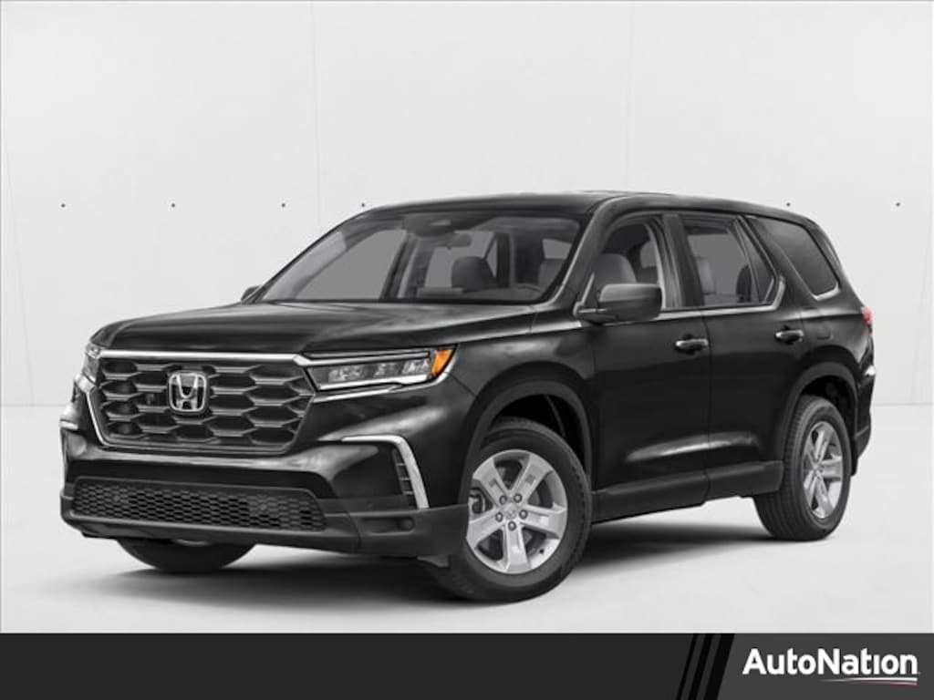 Used 2024 Honda Pilot LX SUV