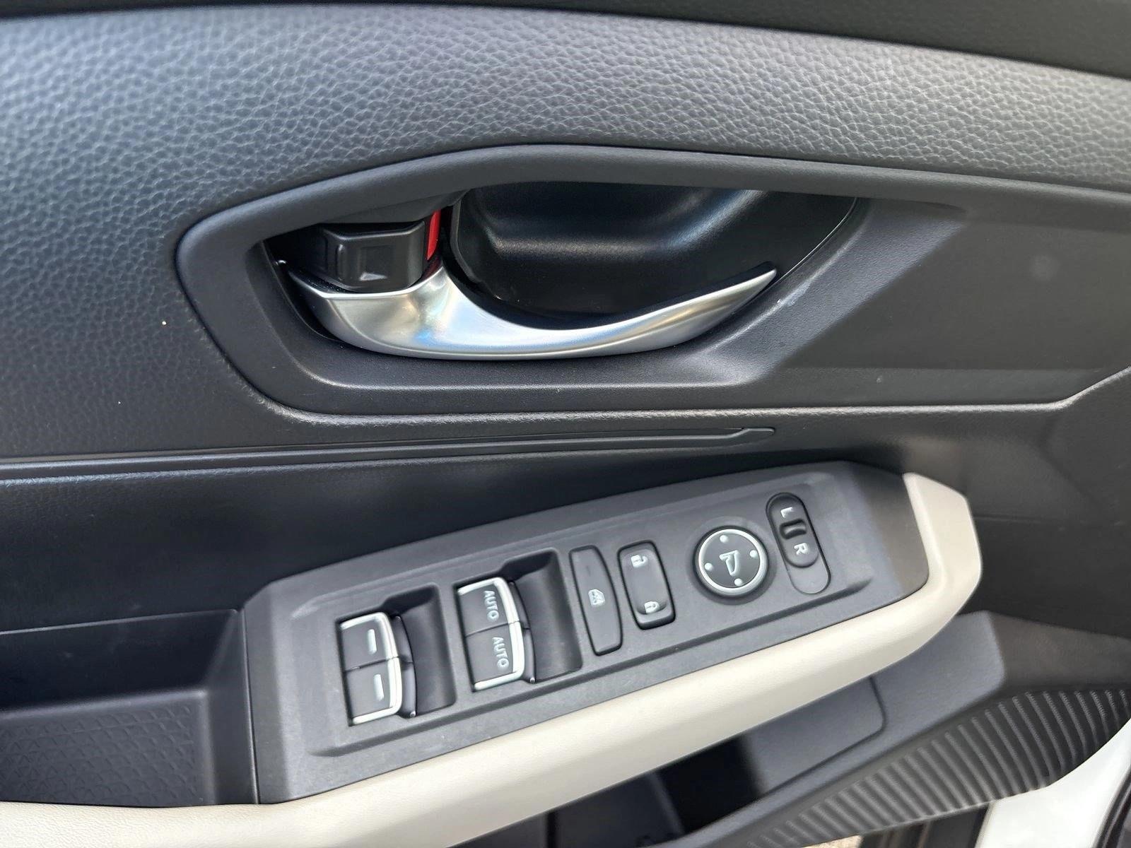 2024 Honda Accord LX - Photo 12
