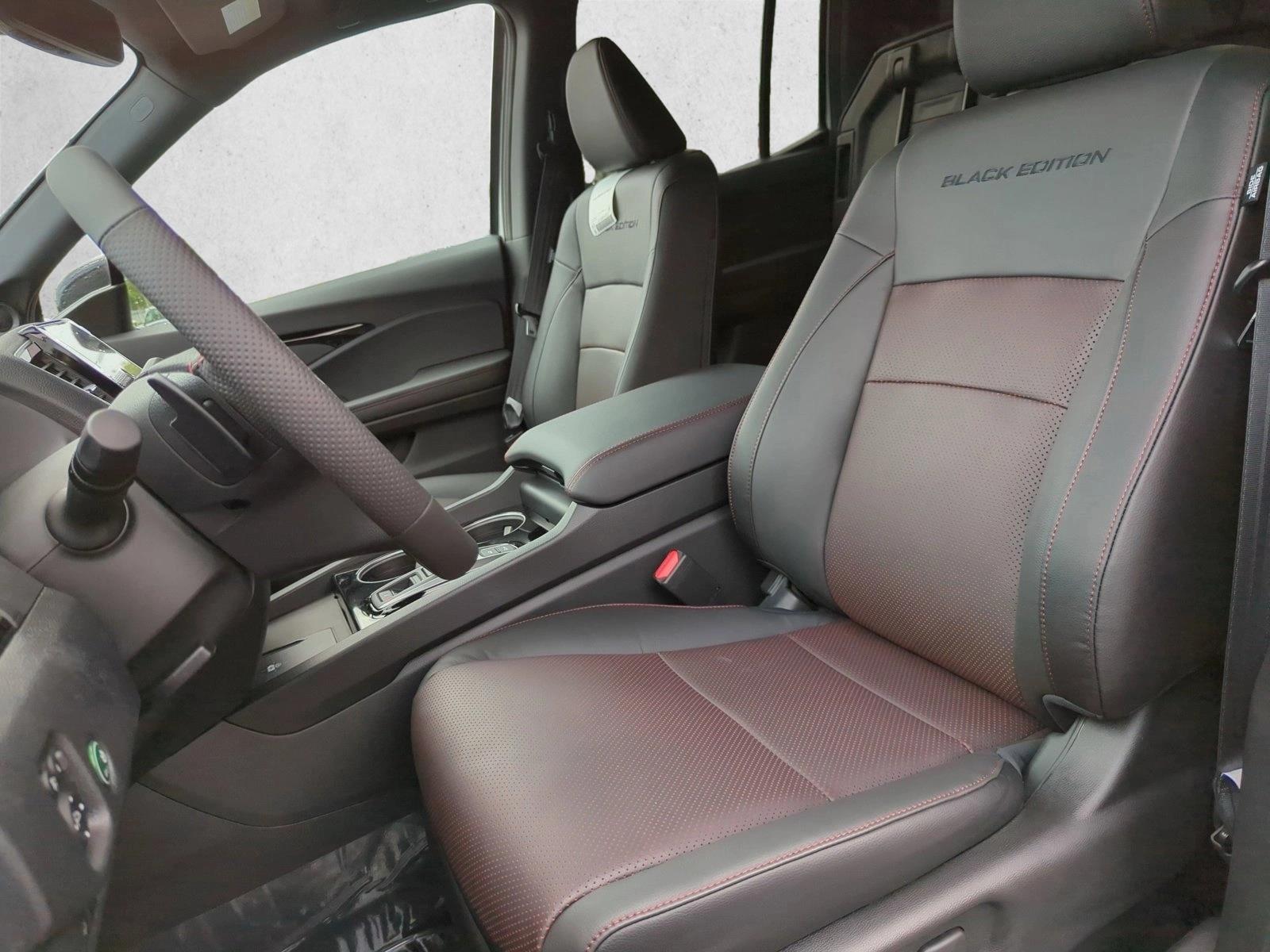 2026 Honda Ridgeline Black Edition photo 3