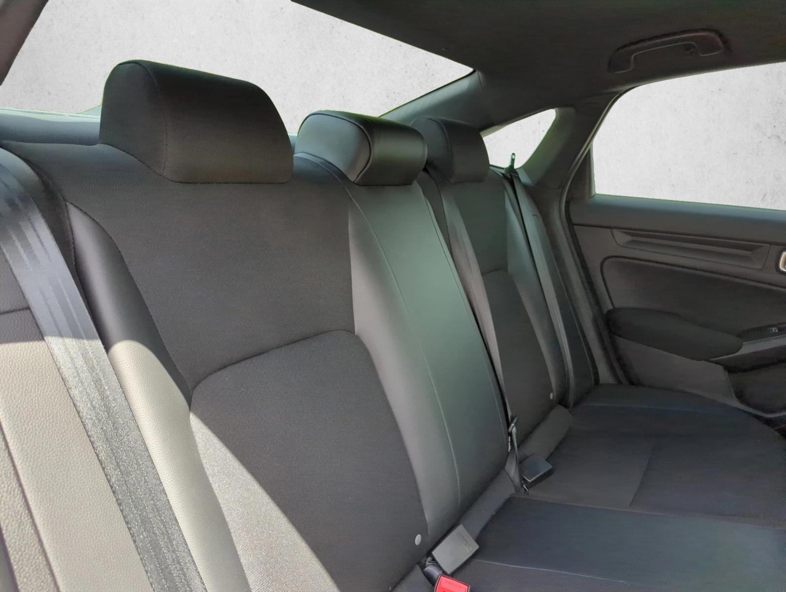 2024 Honda Civic Sport - Photo 16