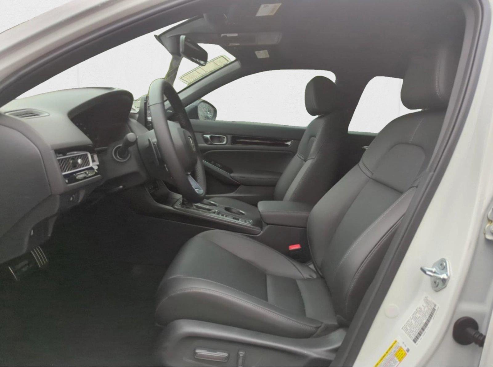 2025 Honda Civic Hybrid Sport Touring photo 4