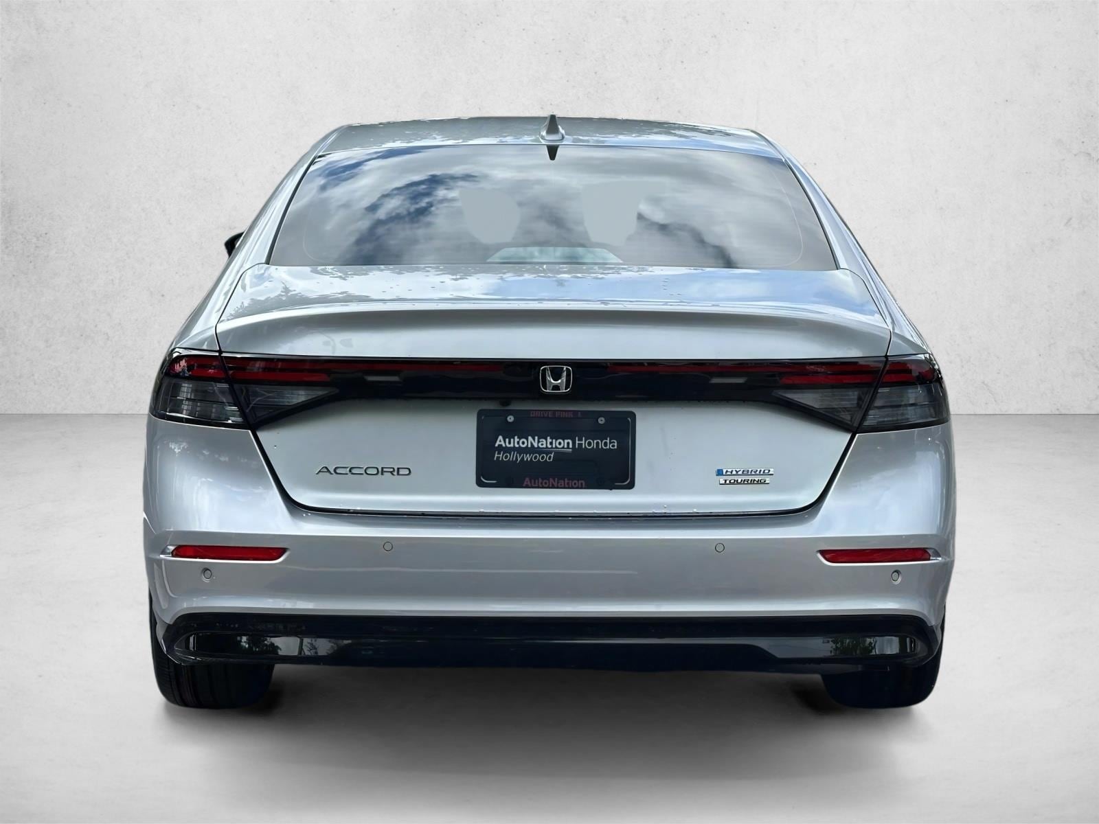 2026 Honda Accord Hybrid Touring - Photo 8