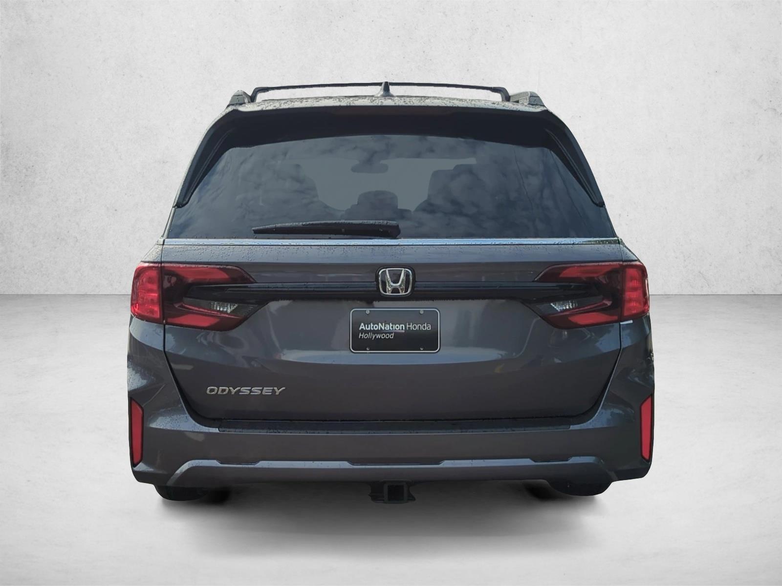 2026 Honda Odyssey EX-L - Photo 8