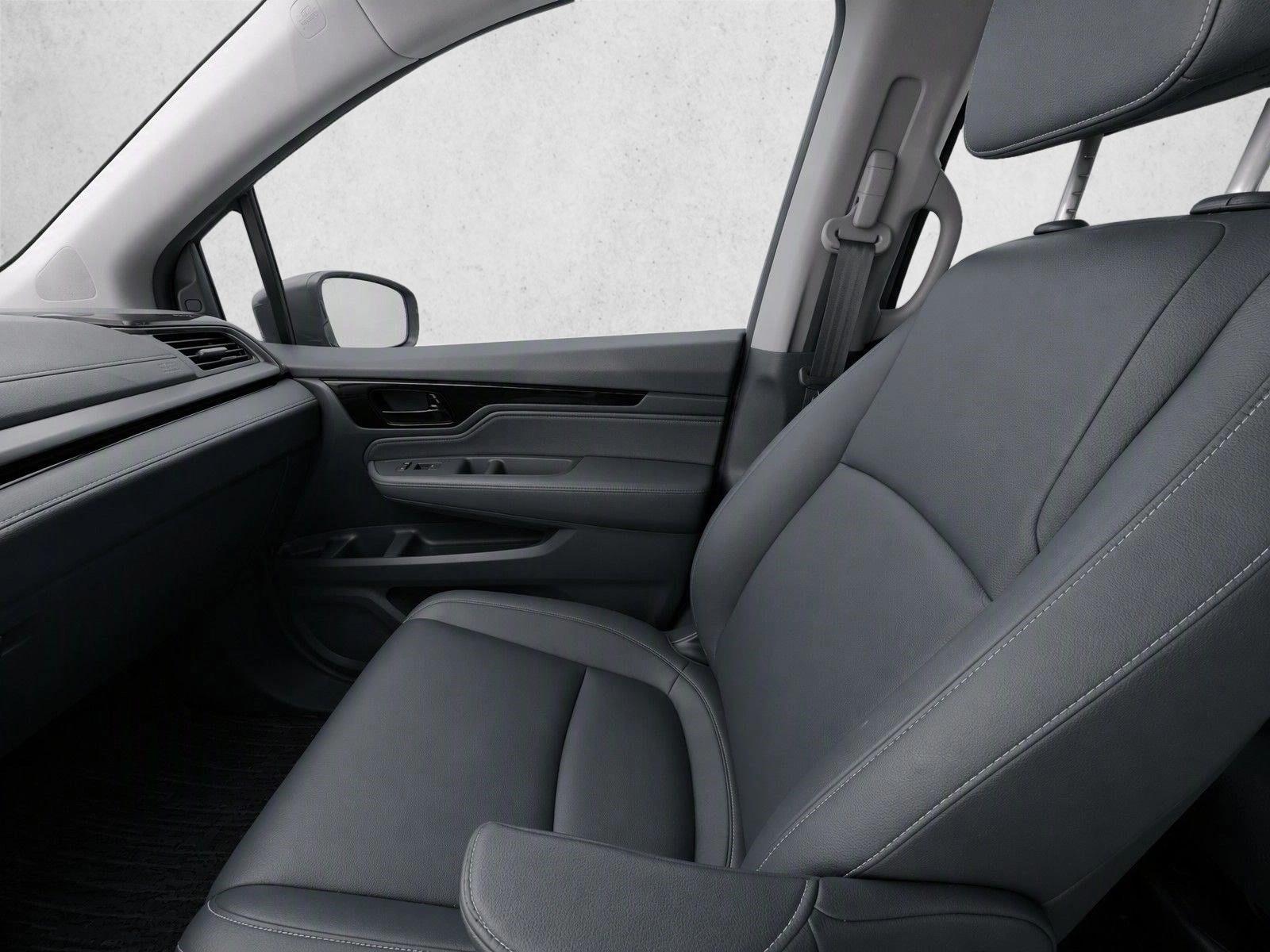 2024 Honda Odyssey Touring - Photo 19