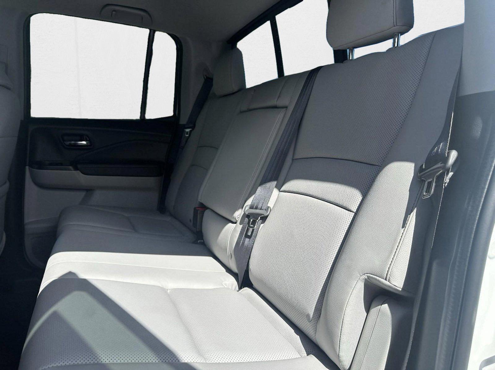 2025 Honda Ridgeline RTL - Photo 16
