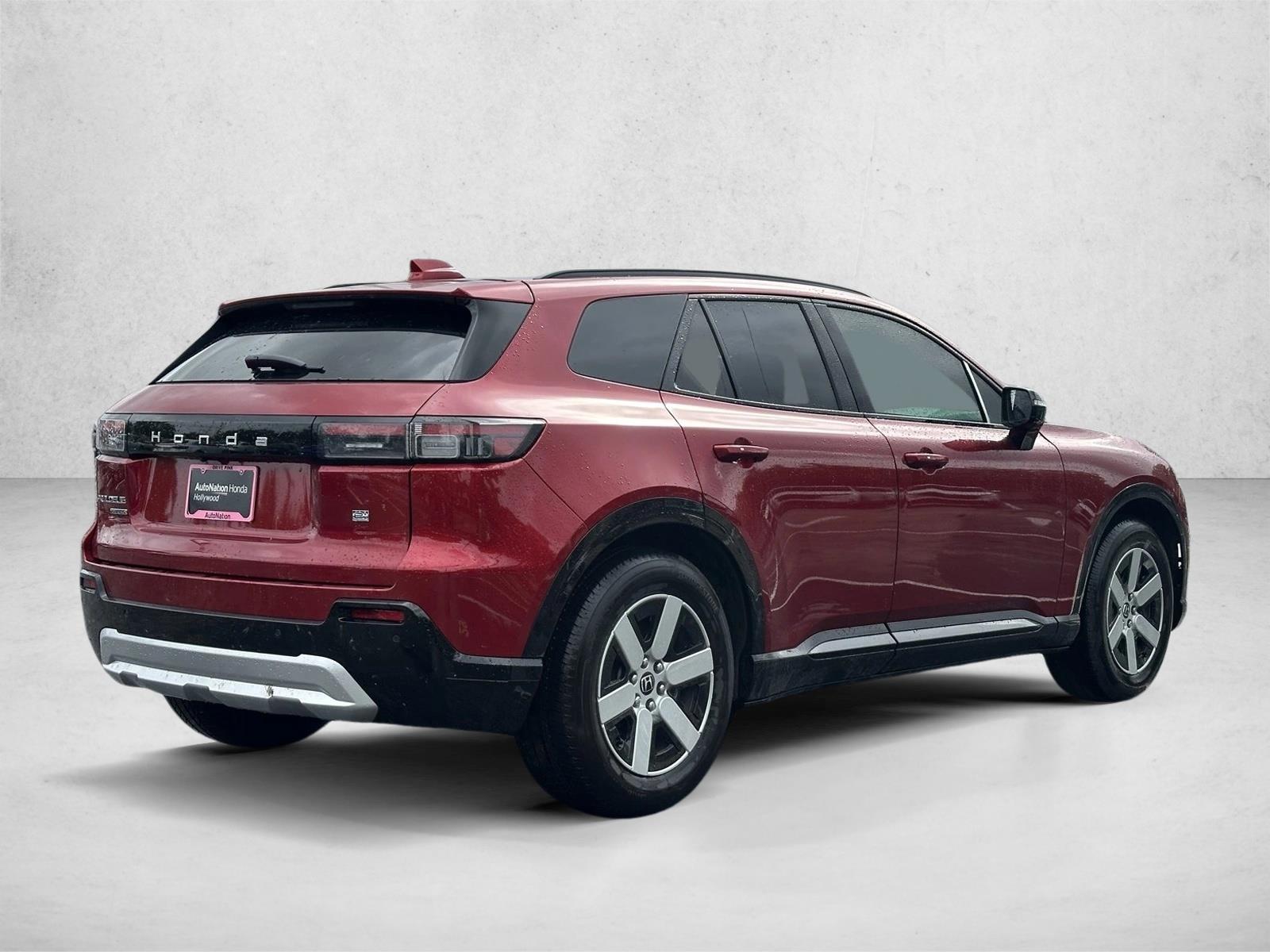 2026 Honda Prologue Touring photo 2