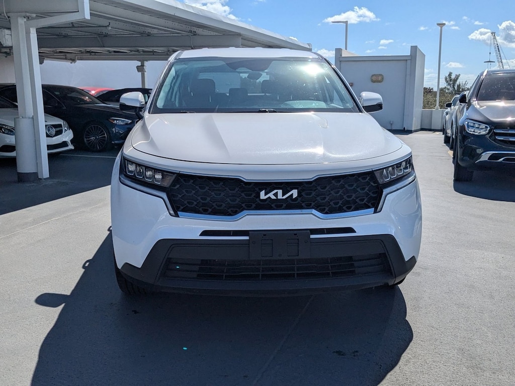 Used 2023 Kia Sorento LX SUV