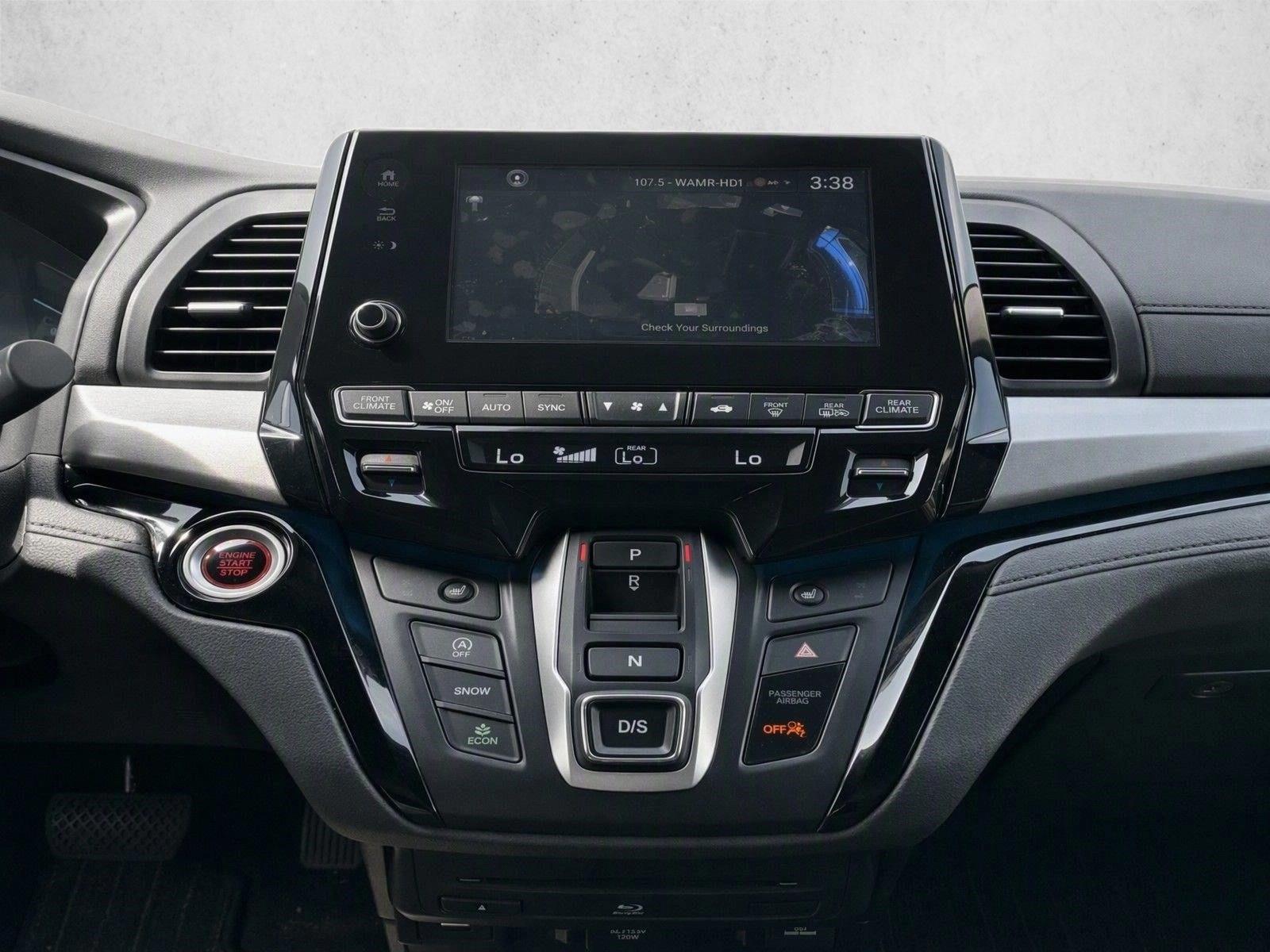 2024 Honda Odyssey Touring - Photo 20