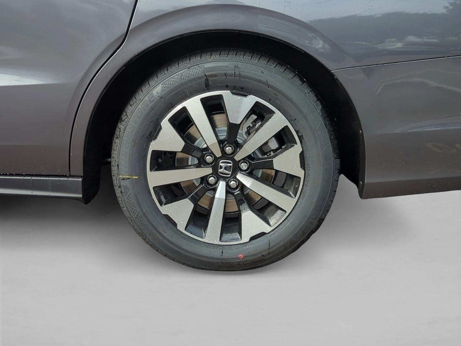 2026 Honda Odyssey EX-L - Photo 10