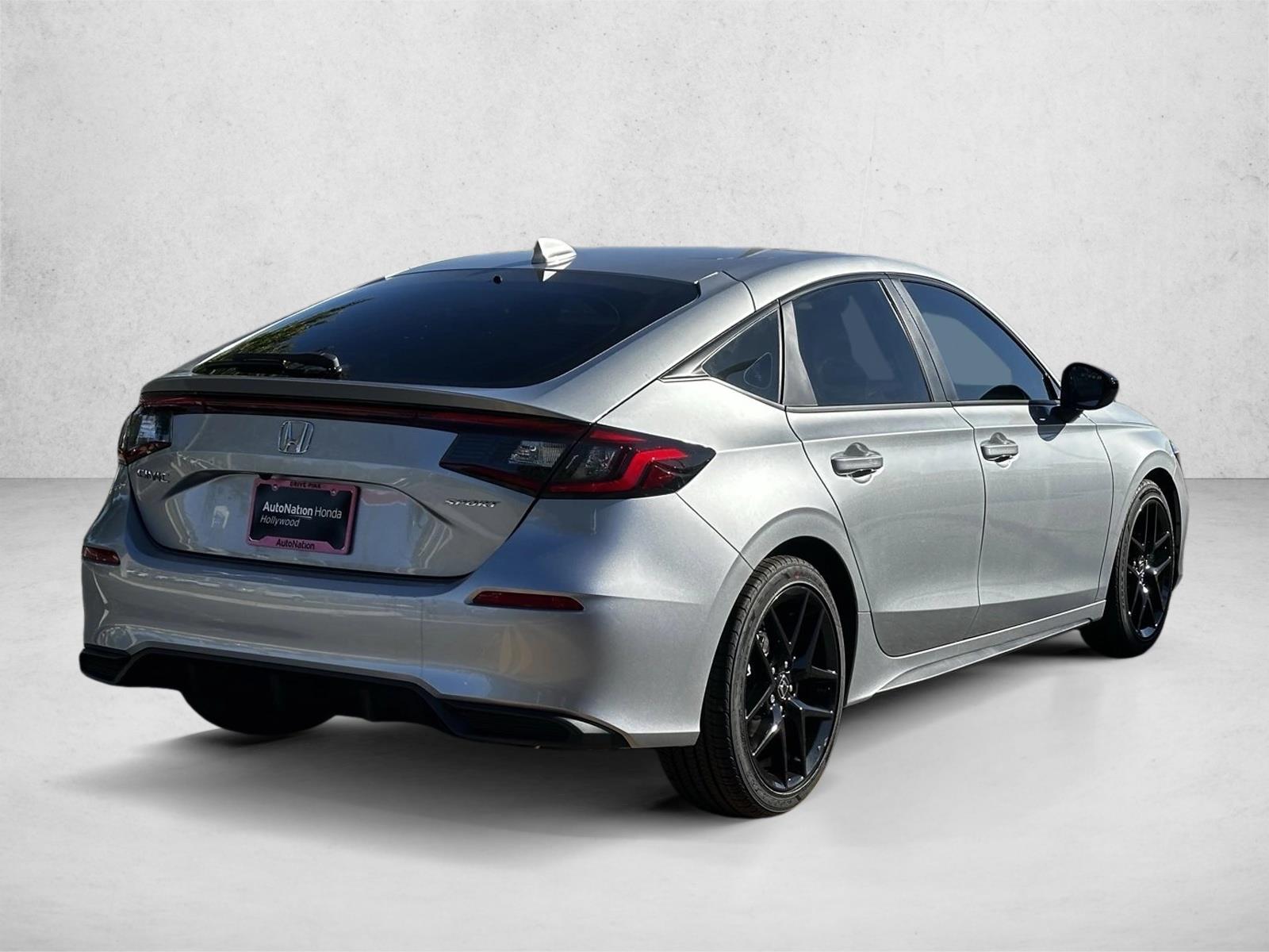 2026 Honda Civic Sport Hatchback photo 2