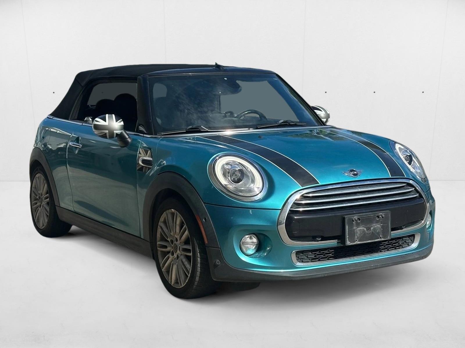 2018 Mini Cooper Convertible photo 3