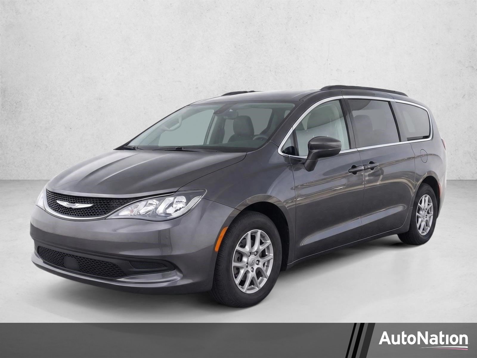 2021 Chrysler Voyager