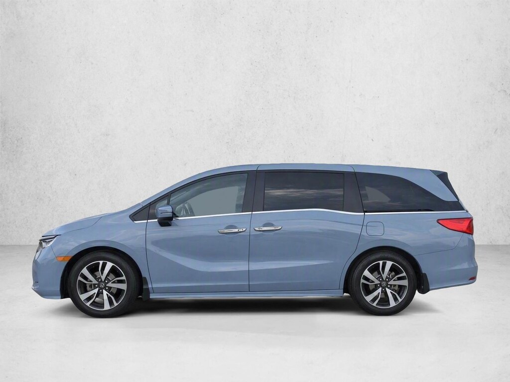 Used 2024 Honda Odyssey Touring Van