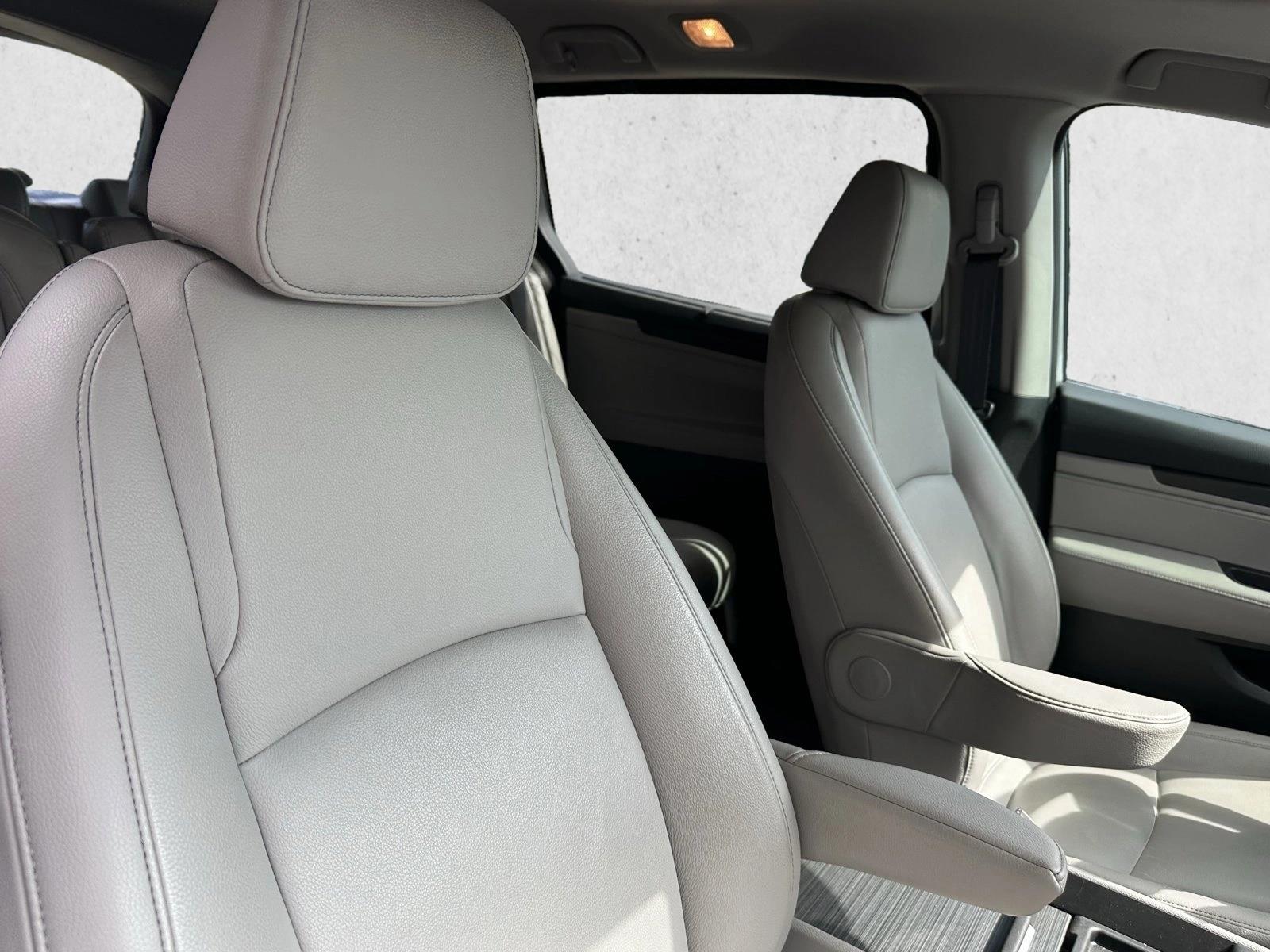 2024 Honda Odyssey EX-L - Photo 27