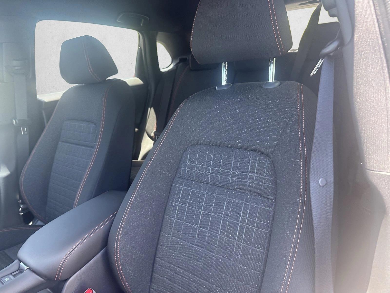 2026 Honda HR-V Sport photo 3